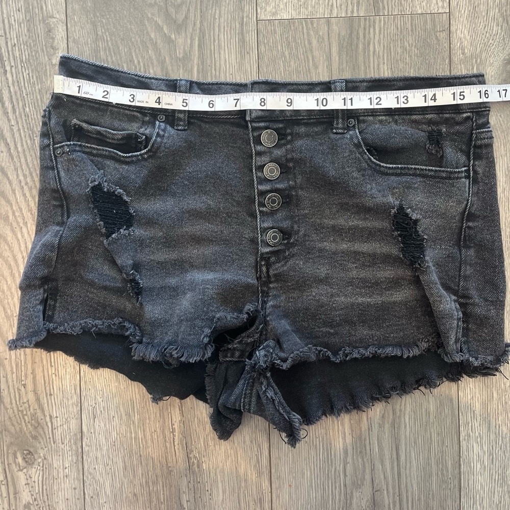 Indigo Rein Womens Juniors High Waisted Denim Jean Shorts Distressed Black 13/30 - Picture 7 of 8